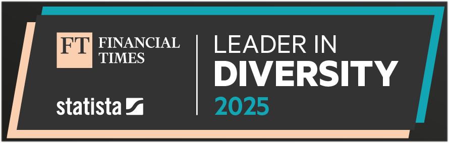 Das Bild zeigt das Logo der Financial Times und die Auszeichnung 'Leader in Diversity 2025' von Statista.