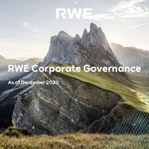 Berglandschaft mit dramatischen Gipfeln im Hintergrund, RWE Corporate Governance, Stand Dezember 2020.