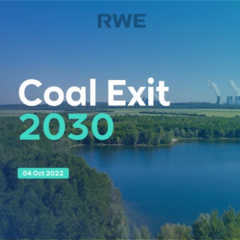 Eine ruhige Landschaft mit einem See, umgeben von Bäumen, und der Schriftzug 'Coal Exit 2030' sowie 'RWE' deutlich sichtbar.