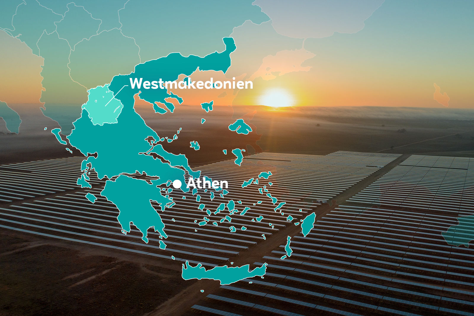 Luftaufnahme von Griechenland, die Westmakedonien und Athen mit Solarfarmen unter einem Sonnenaufgang hervorhebt.