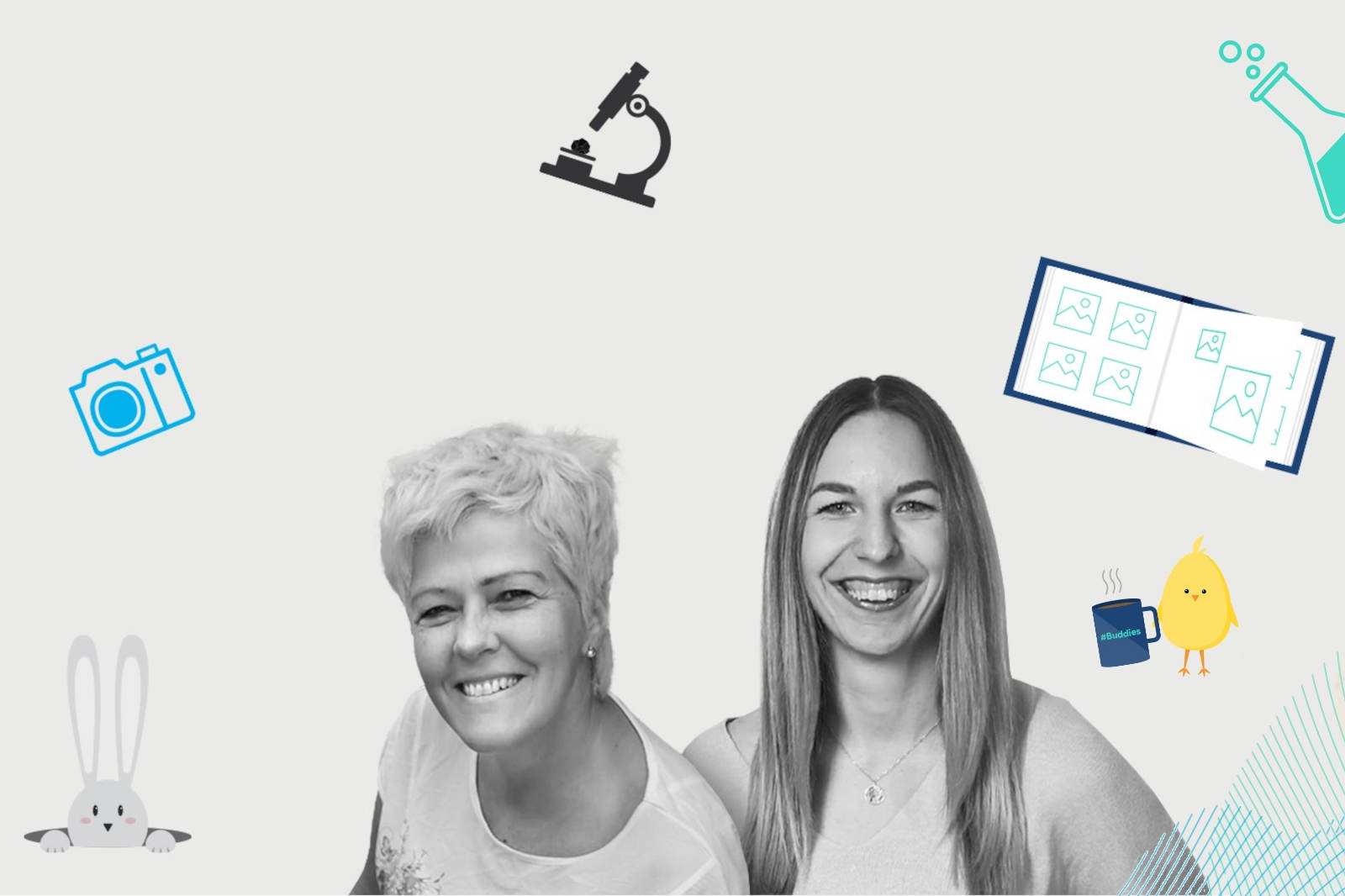Zwei Frauen vor einem grauen Hintergrund mit wissenschaftlichen und fotografischen Symbolen um sie herum.